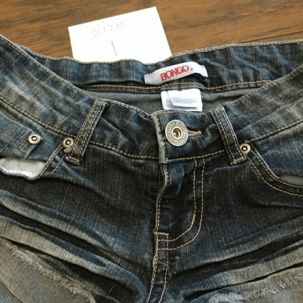 Teen bongo jean shorts sz 1